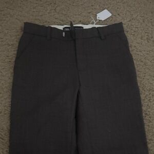 Zara Men’s Charcoal Flat-Front Shorts